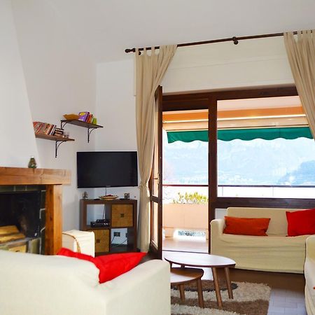 Cadenabbia Fantastico Apartment Bagian luar foto